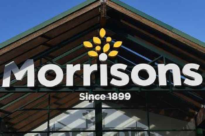 Morrisons Christmas shoppers angry as 10 per cent discount 'not working'