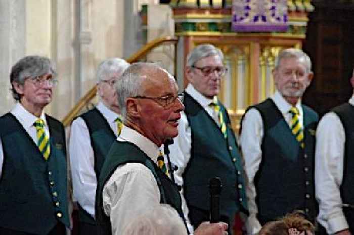 Festive sounds fill St Peter’s as Tiverton musicians perform for charity