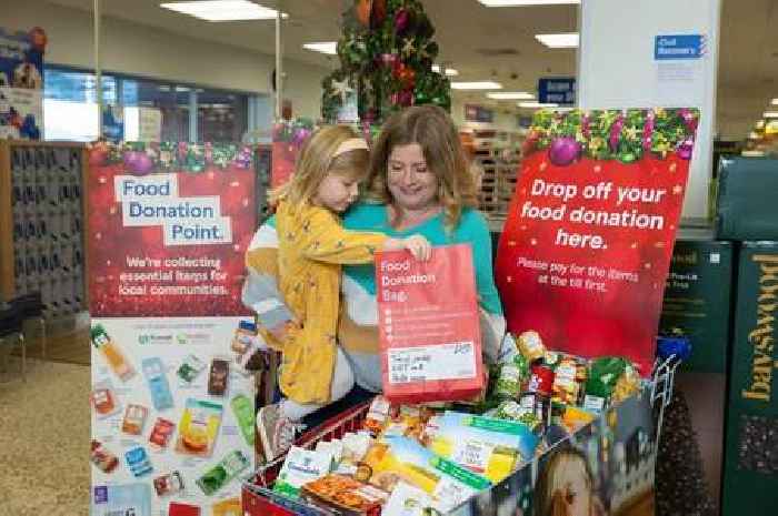 Tesco East Kilbride customers thanked for generous Winter Food Collection support