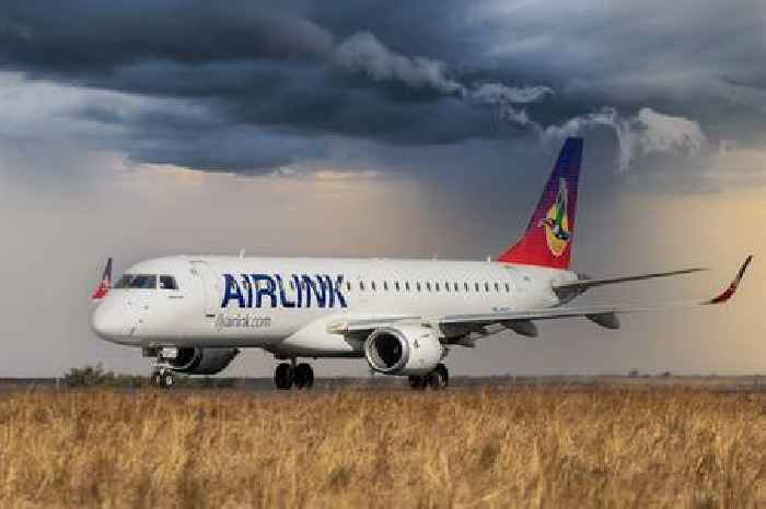 News24 | Airlink passengers face flight disruptions as unrest grips Maputo