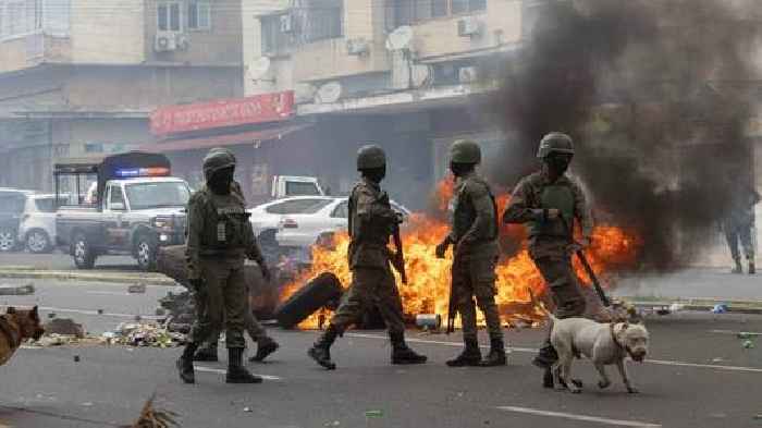 News24 | Mozambique burning: Schools, police stations and toll gates destroyed during 'Turbo V8' protests