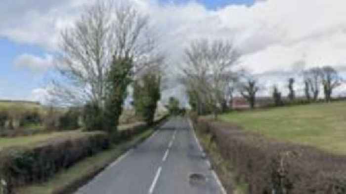 Man dies after single-car crash in Ballynahinch