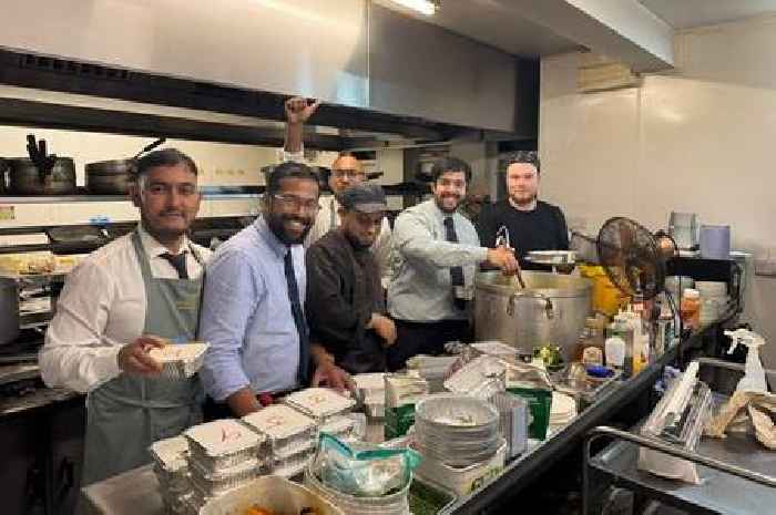 Kind-hearted restauranteurs spend Christmas Eve making meals for homeless people