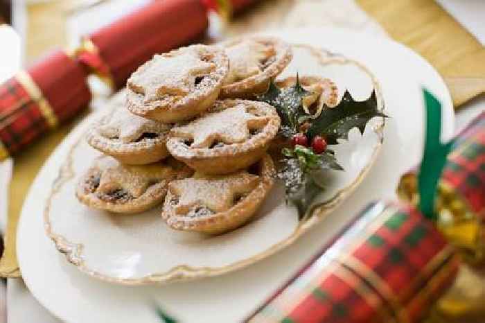 News24 | 'Don't mess with our mince pies,' some purist plead