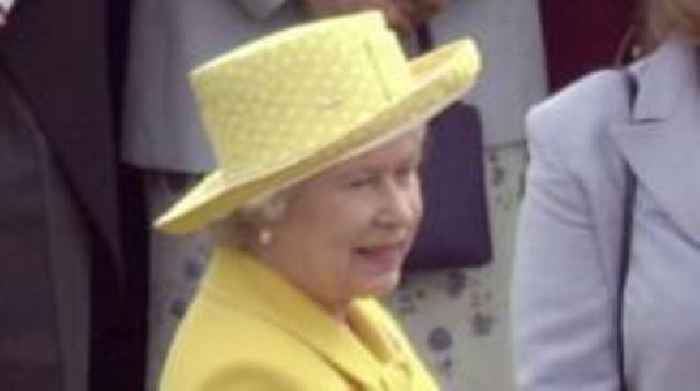 Queen Elizabeth II had dim view of Orange marches, state papers claim