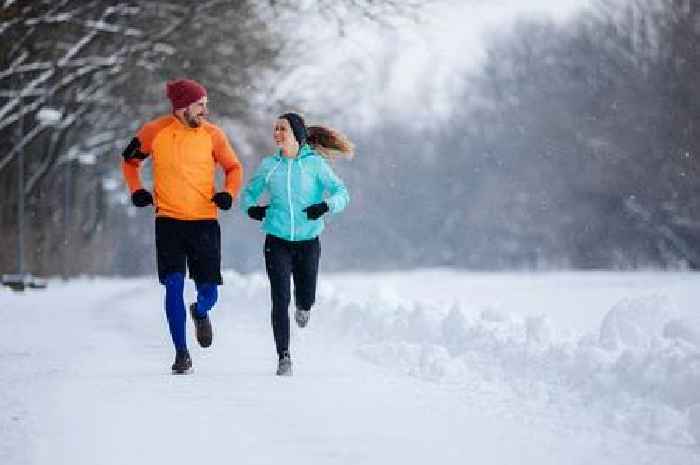 Doctor shares symptoms to look out for if you exercise in cold weather