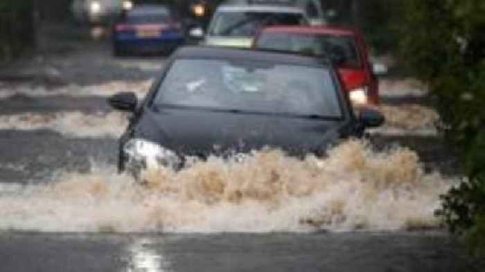 Rain, wind and snow warning in lead-up to Hogmanay