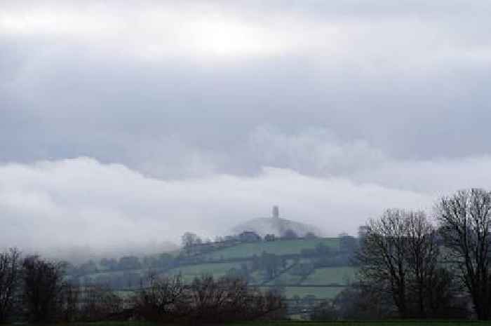 Snow, rain and wind set to cause travel disruption for new year festivities