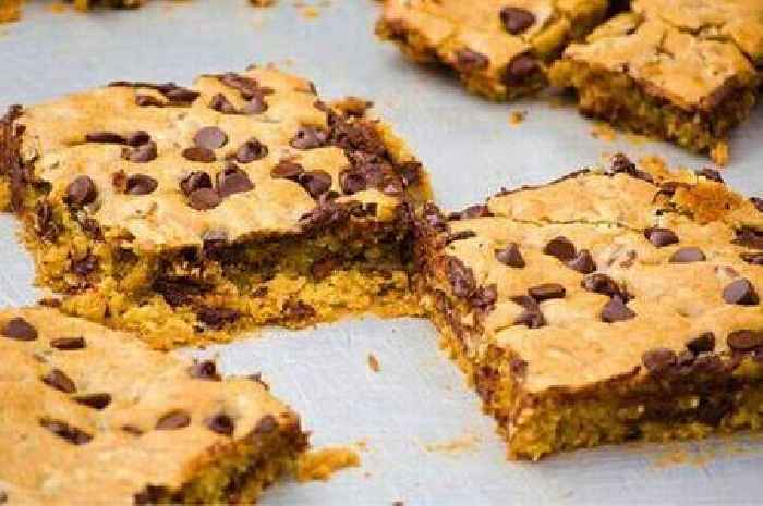 Easy recipe to use up Christmas chocolate and make 'delightful' cookie bars