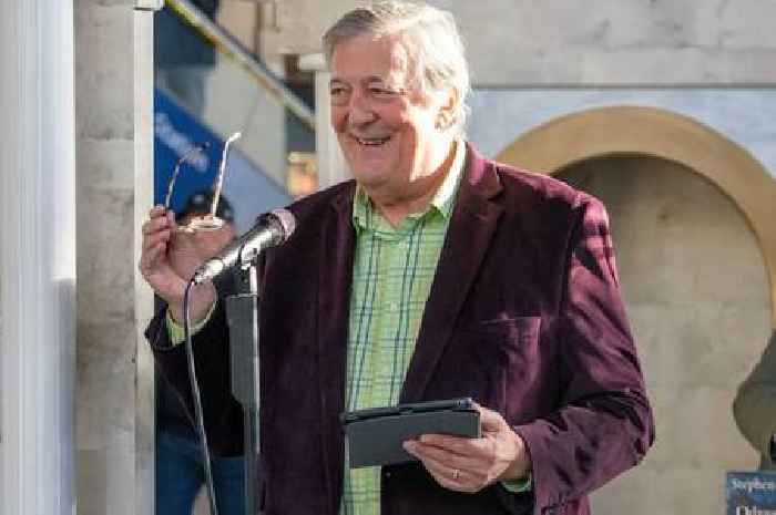 Stephen Fry uses strange sleep hack to 'calm the brain down' whenever he wakes at 3am