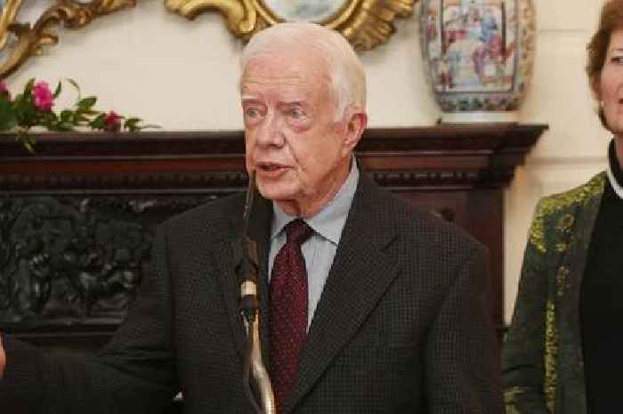 King and PM honour former US president Jimmy Carter after his death at 100