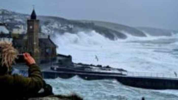 Warm, wet and windy - South West weather in 2024