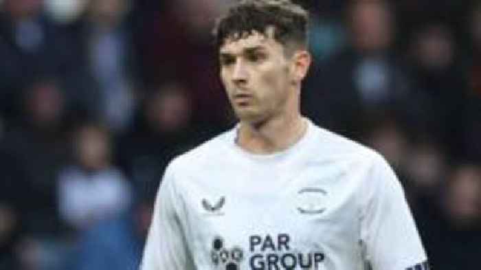 Preston defender Storey signs contract extension