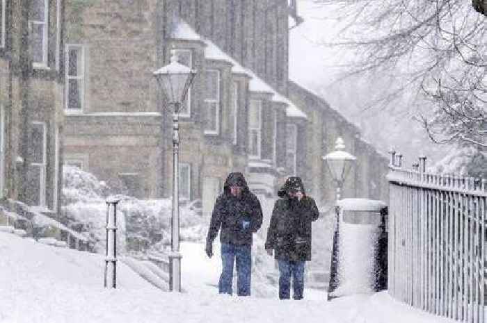 UK snow chaos as 130 areas warned of power cuts amid 4 days of weather warnings