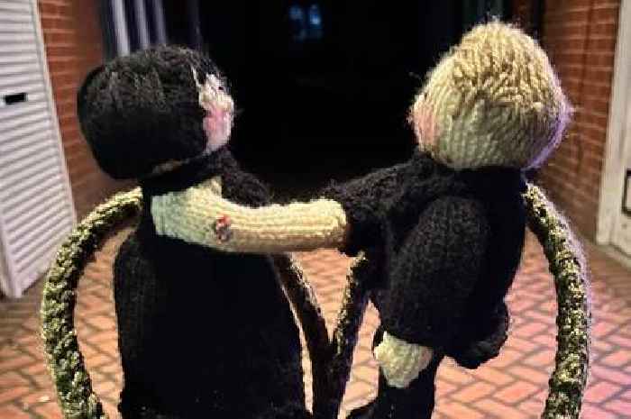 Leicestershire's mystery knitter creates 'tidy' BBC Gavin and Stacey tribute