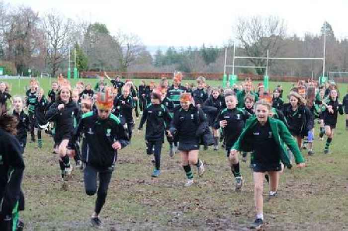 Thousands of kids jingle all the way in South Devon's Rudolph Run this year