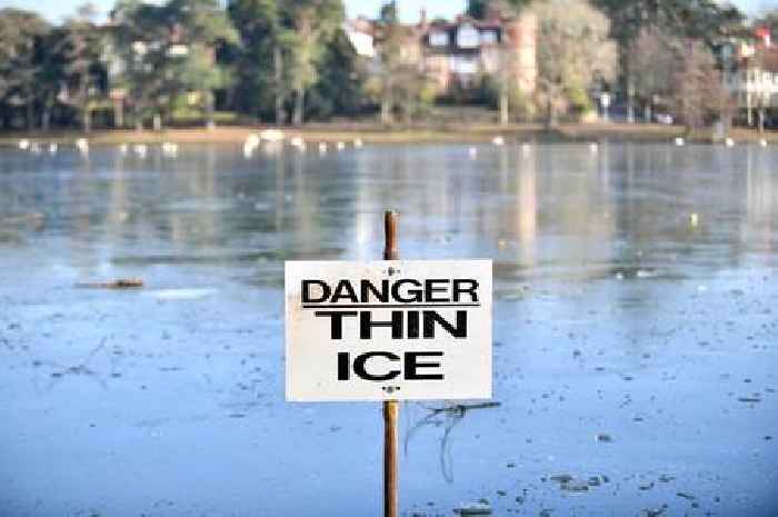 Met Office issues ice warning as snow forecast