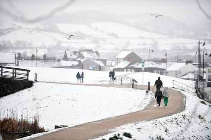 Snow in Wales expected as Met Office issues warning