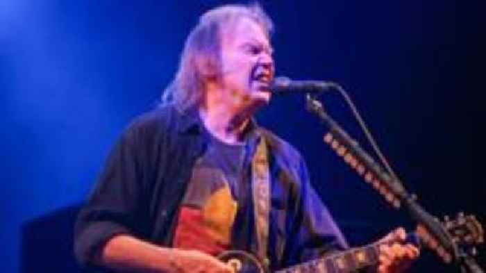 Neil Young turns down 'corporate' Glastonbury slot