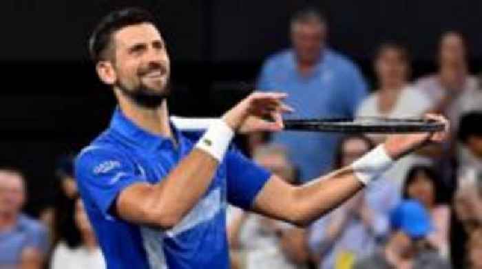 Djokovic beats Monfils to reach Brisbane quarters