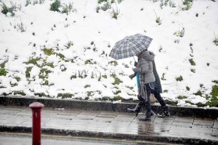 Met Office issues yellow weather warning for ice in Wales