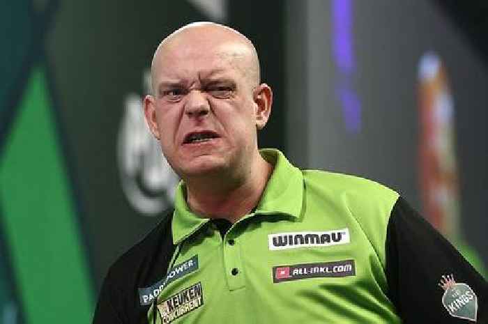 Michael van Gerwen faces losing chunk of £500k world darts prize if he beats Luke Littler