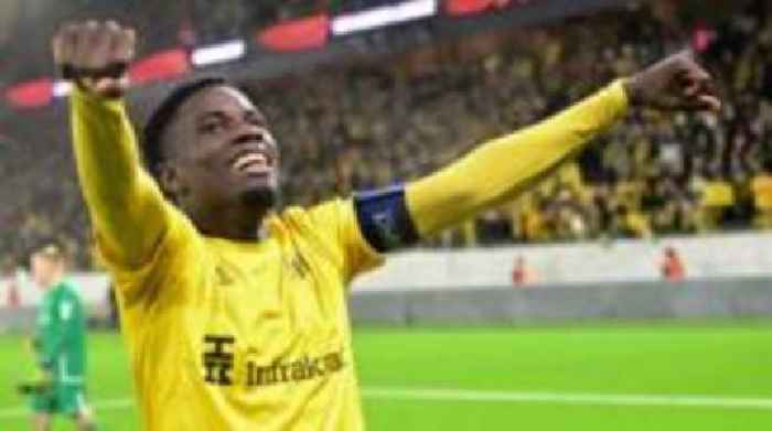 Plymouth break transfer record to sign Baidoo