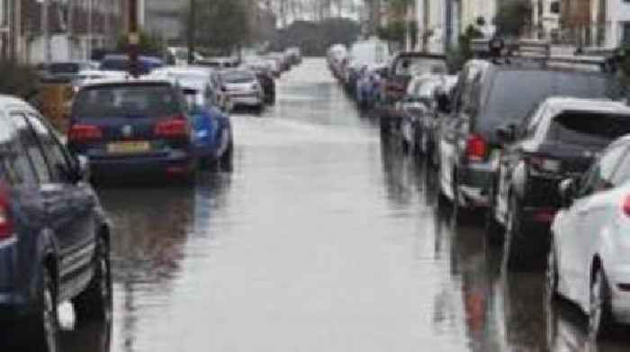 Heavy rain and floods cause disruption in Sussex