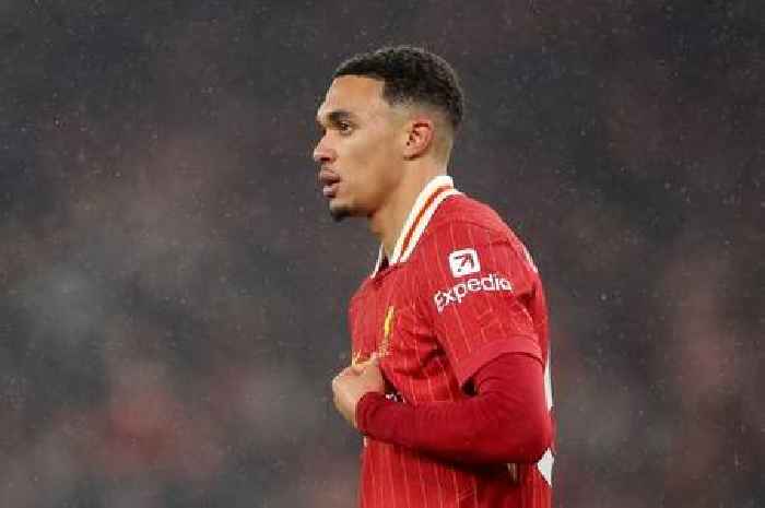 Trent Alexander-Arnold gives Thomas Tuchel headache with 'schoolboy' defending vs Man Utd