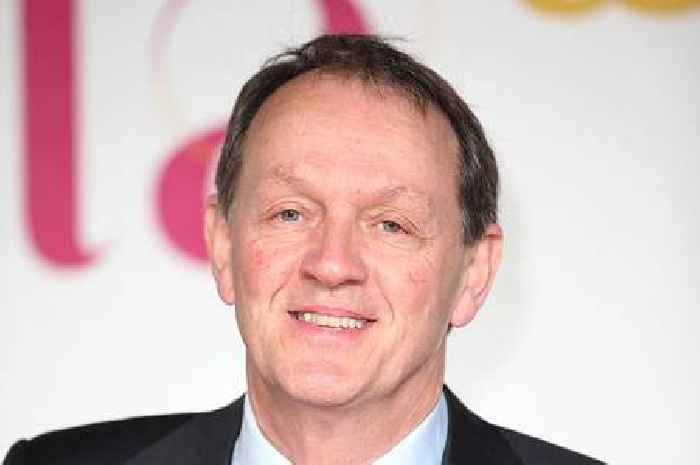 ITV Lewis star Kevin Whately's family left massive fortune in will after grave discovery