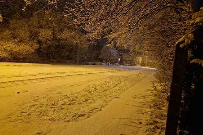 Live Tuesday travel updates as snow falls across North Staffordshire again