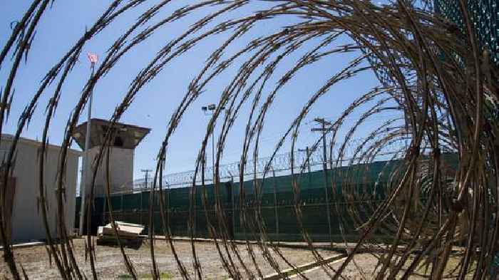 US sends 11 Guantanamo Bay detainees to Oman