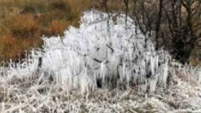 Strange icicle formation spotted in Peak District