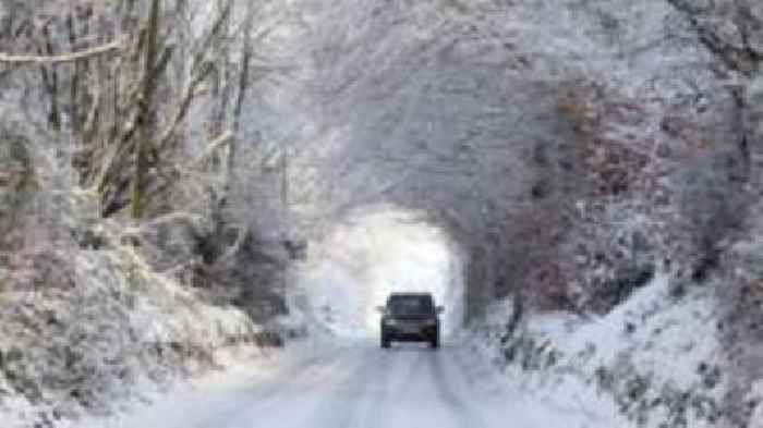 New ice warning as schools close and travel disrupted