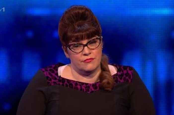 ITV The Chase fans claim 'game is rigged' as they fume over Jenny Ryan's 'easy' question