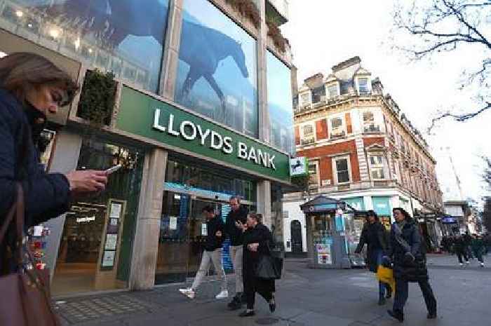 Lloyds bank sparks fears of more closures with major change for customers