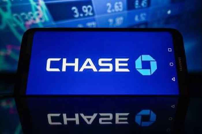 Chase Bank issues six-week warning to anyone with a savings account