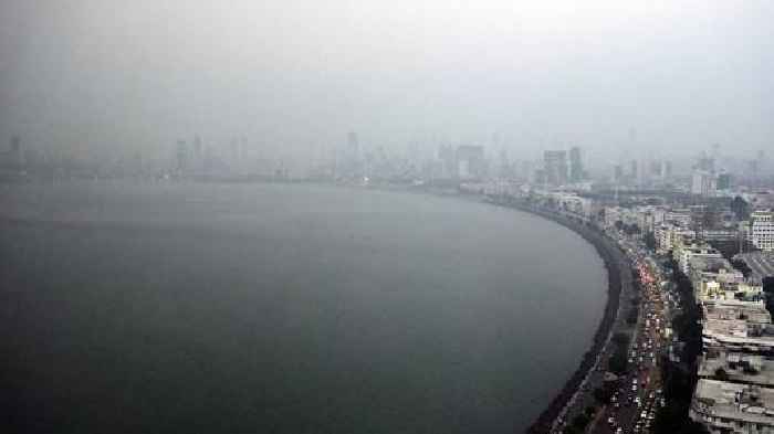 Mumbai weather: Partly cloudy skies, AQI remains moderate in city