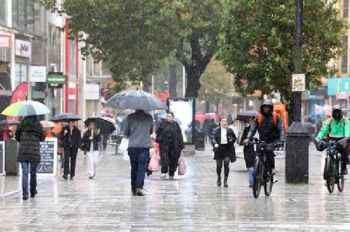 UK weather maps show rain incoming for Wales but snow and ice could return