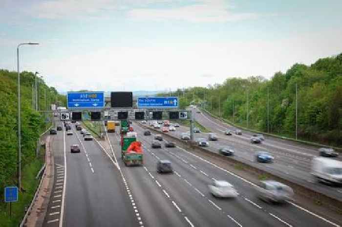 Police officer shares the only time it's legal to undertake on the motorway