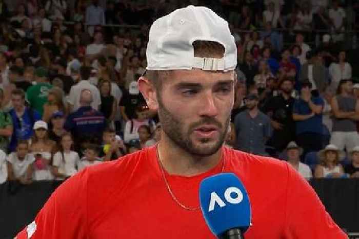 Jacob Fearnley makes Scottish accent quip as Nick Kyrgios stunned and hostile Australian Open crowd silenced