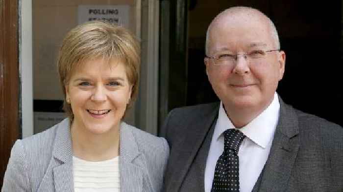 Nicola Sturgeon splits from husband