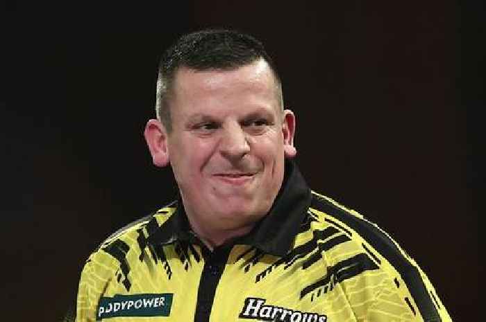 Darts star hits out at ‘lucky’ Premier League inclusions after snub – ‘not a song and dance’