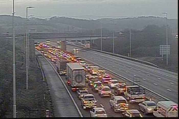 Live M1 Leicestershire updates as crash leads to delays near East Midlands Airport