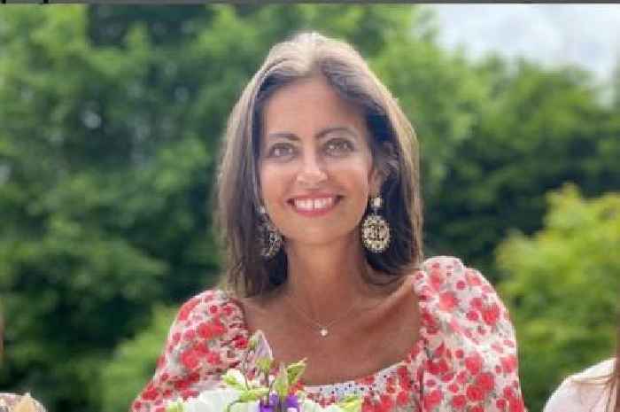 Bowel cancer screening age lowered from 60 to 50 in huge win for late Dame Deborah James
