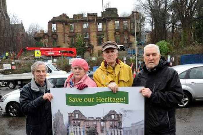 Renfrewshire Council chiefs 'had no choice' but to offer demolition option over Paisey's TA Building