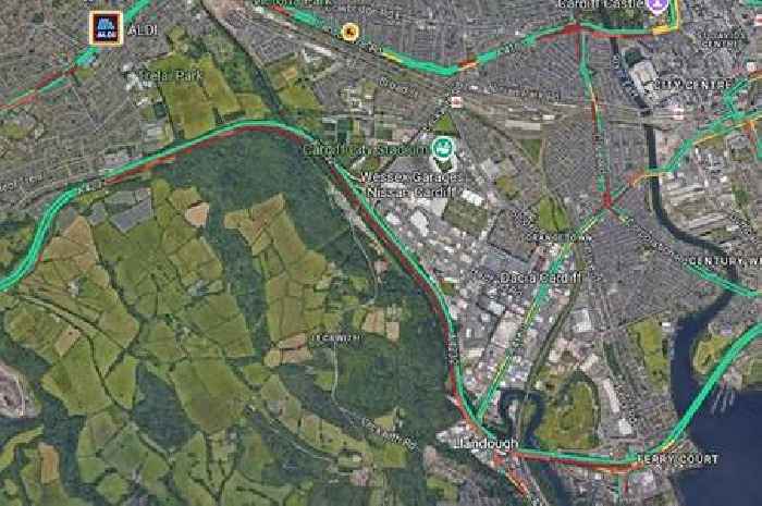 Live updates as lane closure on A4232 from Cardiff causes disruption during rush hour