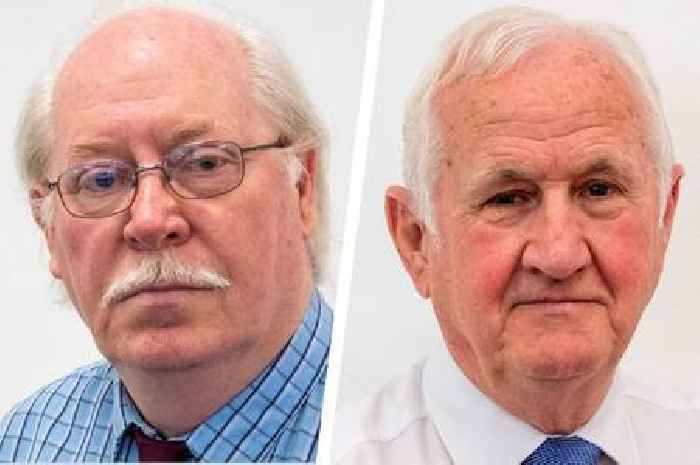 Bolsover District Council leader and deputy announce retirement after amassing over 90 years’ experience