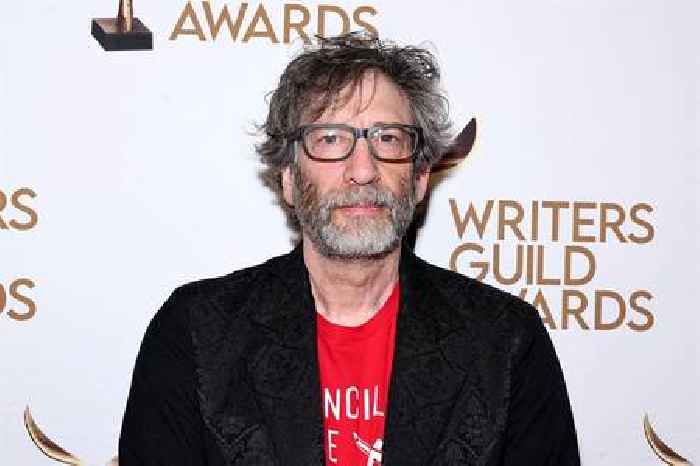 News24 | Neil Gaiman denies abuse: Bestselling author faces multiple sexual assault allegations