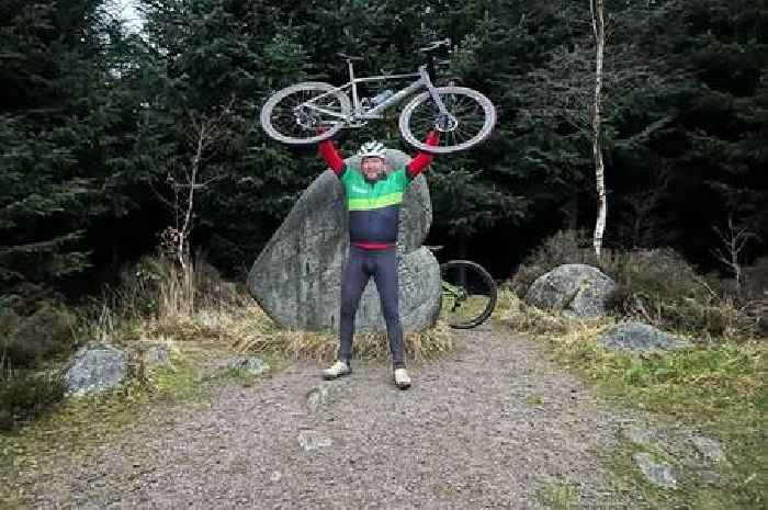 Dalbeattie man cycles 'around the world' for Macmillan Cancer Support